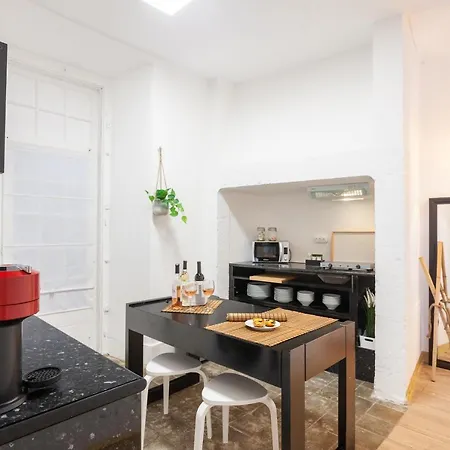 Yellow Tiles In Center 아파트 리스본