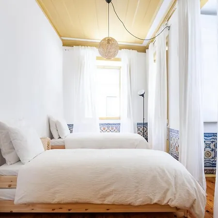 Yellow Tiles In Center * Lisbona