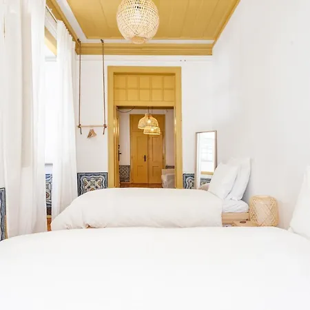 Yellow Tiles In Center